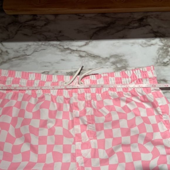 🎀 3 for $25 Pink / White Old Navy Boy's Lined Swim Trunks in Size L (10/12) EUC - Picture 5 of 11